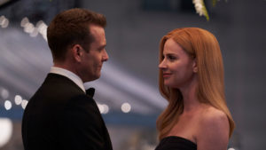 Suits Finale One Last Con _GabrielMacht_SarahRafferty_28_1920x1080