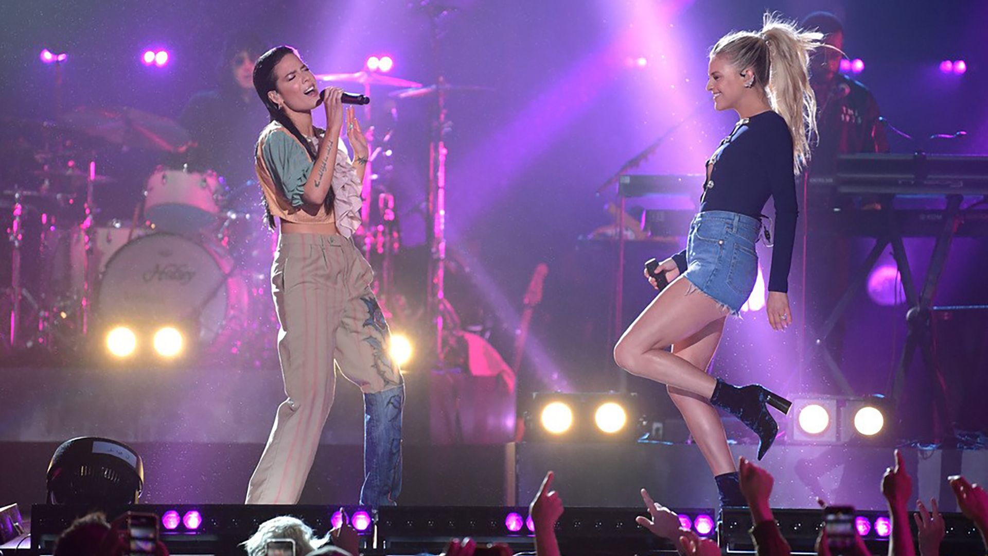 CMT Crossroads Halsey & Kelsea Ballerini debuts March 25