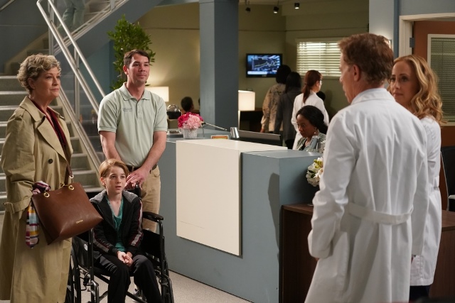 'Grey's Anatomy' Season 16 Spoilers: "Sing it Again" will be Second to last Episode