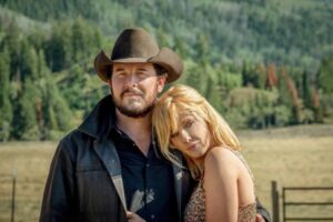 Yellowstone Season 3 Episode 7 - (L-R) Cole Hauser as Rip Wheeler and Kelly Reilly as Beth Dutton.