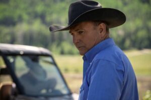 Yellowstone season 3 episode 4 - Going Back to Cali - Kevin Costner as John Dutton.