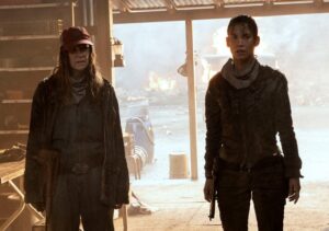 Sarah (Mo Collins) and Luciana (Danay Garcia) Fear the Walking Dead Season 6.