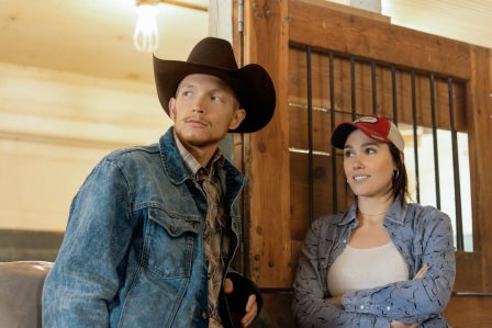 Yellowstone season 3 Episode 8 (L-R) Jefferson White as Jimmy Hurdstrom and Eden Brolin as Mia.