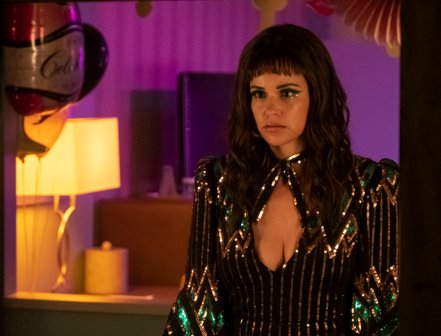 Room 104 Season 4 Episode 4 Photos of melissa-fumero
