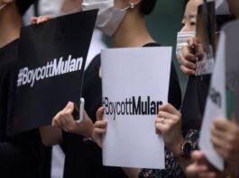 #BoycottMulan Trending Again