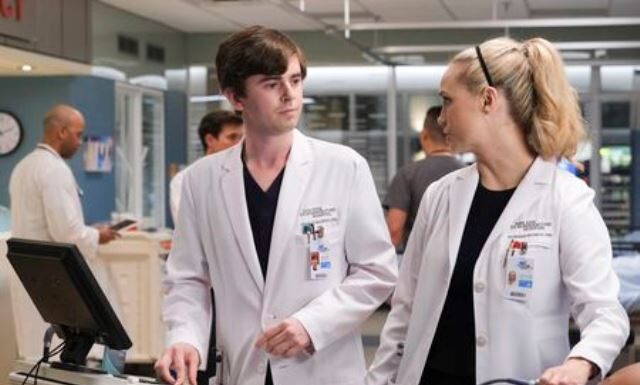 The Good Doctor Season 4 Episode 4 Photo - FREDDIE HIGHMORE, FIONA GUBELMANN