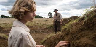 The First Exclusive Trailer for ‘The Dig  2021’ Stars Ralph Fiennes, Carey Mulligan and Lily James THE DIG 2021 netflix