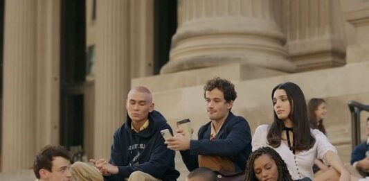 Meet the Star Cast of Reboot "Gossip Girl 2021"