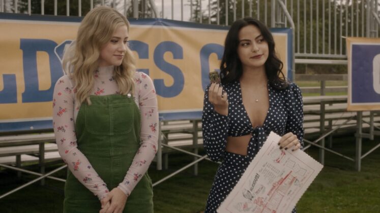 Riverdale- episode 79 -photos of Graduation-min