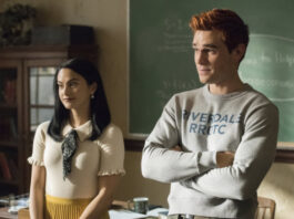 Riverdale’-Season-5-Episode-6-Camila-Mendes-as-Veronica-Lodge-and-KJ-Apa-as-Archie-Andrews-in-the-high-school-after-the-seven-year.