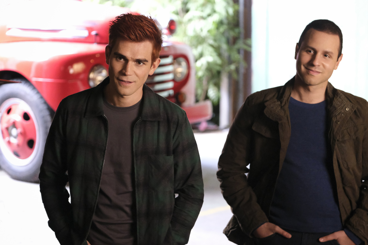 Riverdale -- “Chapter 83 - Eighty-Three: Fire In The Sky” -- Image Number: RVD507b_0104r -- Pictured (L-R): KJ Apa as Archie Andrews and Sommer Carbuccia as Corporal Eric Jackson -- Photo: Bettina Strauss/The CW -- © 2021 The CW Network, LLC. All Rights Reserved.