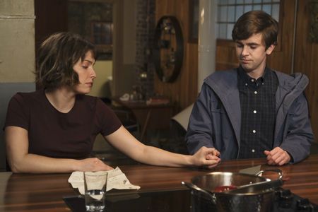 The Good Doctor Season 4 Episode 12 - PAIGE SPARA, FREDDIE HIGHMORE
