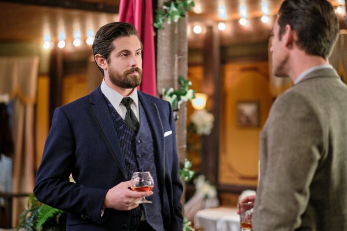 WCTH- PhotosSeason 8 Episode 10
