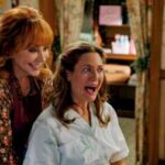 Young Sheldon Season 4 Episode 16 photos June (Reba McEntire) and Mary (Zoe Perry).