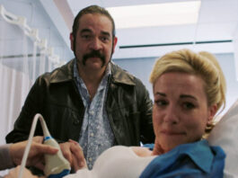 Kelly Anne & Pote at the hospital for pregnancy test in Queen of the South Season 5 Episode 7 -Photos