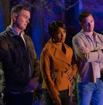911 Season - 4 -Episode 12