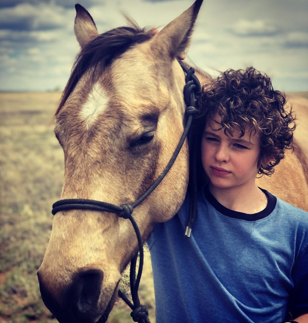 Finn Little as Carter in Yellowstone s4