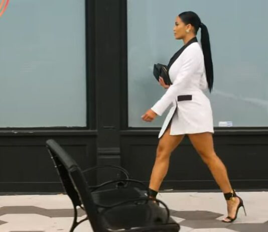 Netflix’s Selling Tampa Season 1 | Official Trailer | Cast | Release Date Revealed Selling Tampa Season 1