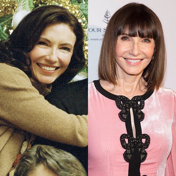 Mary-Steenburgen-elf-Emily Hobbs 