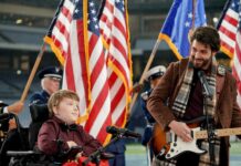 Tonight! Ordinary Joe Season 1 Episode 11 – Joe and Zeek Perform the National Anthem at a Giants Game Ordinary Joe Episode 11 Photos