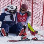 Following two crashes, Mikaela Shiffrin completes the race for the first time in Beijing 2022. Mikaela Shiffrin-