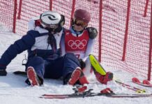 Following two crashes, Mikaela Shiffrin completes the race for the first time in Beijing 2022. Mikaela Shiffrin-