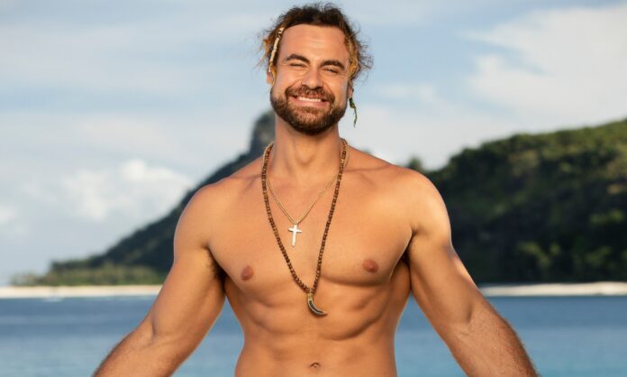 Jonathan Young win Survivor