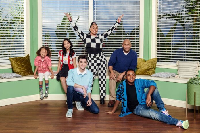 RAVEN’S HOME SEASON 5-compressed