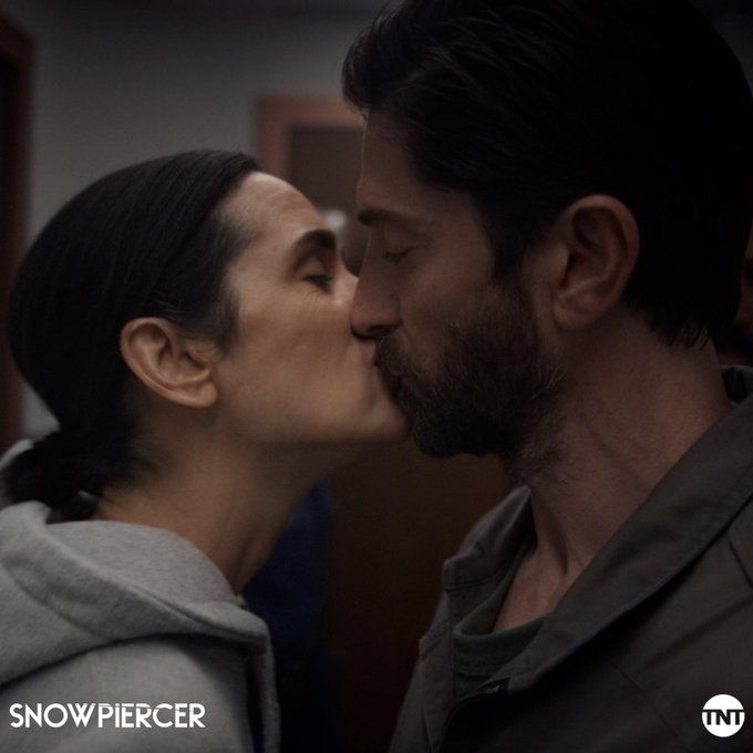 Snowpiercer finale eps 10 recap mel - ben reunite-compressed