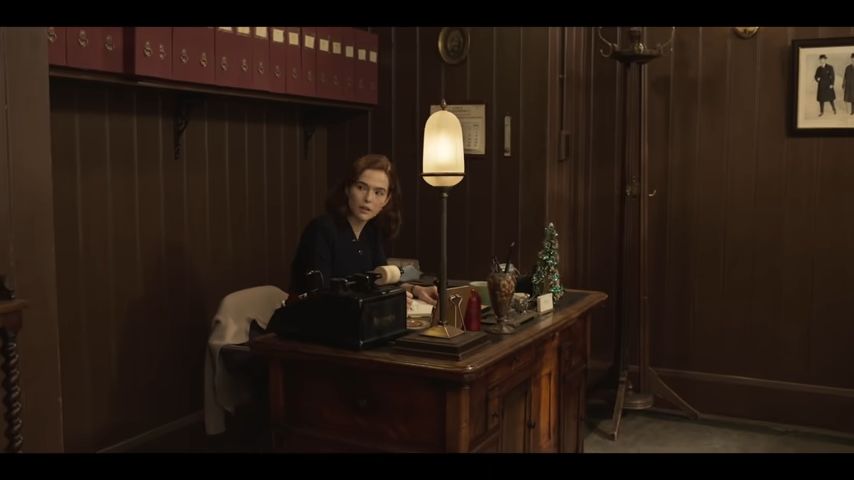 THE OUTFIT  Leonard's shop clerk Mable (Zoey Deutch)