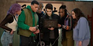 Naomi Season1 Finale: Naomi visit to Earth-29 In Back-to-Back Episodes Naomi Season1 Finale