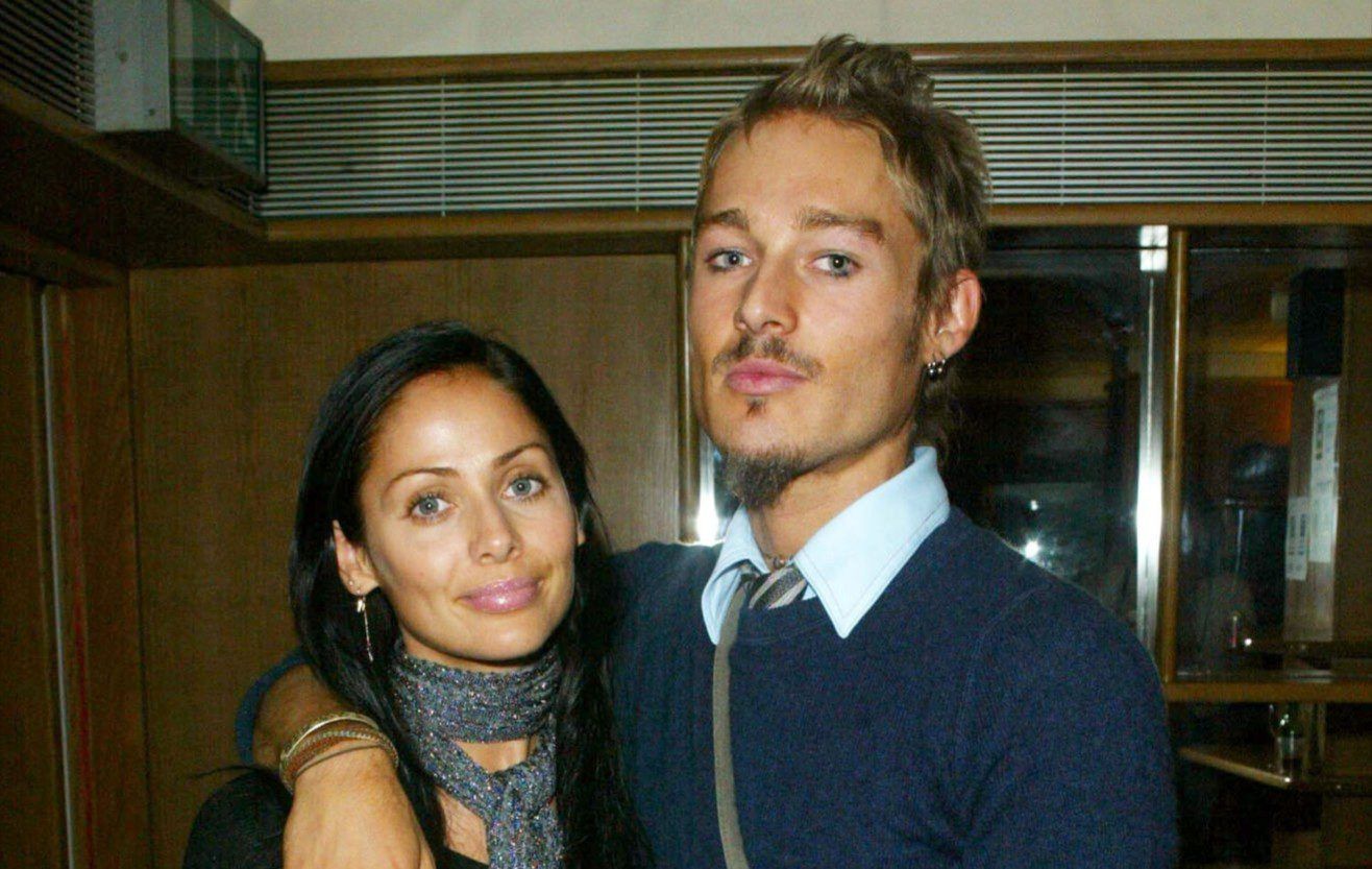 Natalie Imbruglia (left) and Daniel Johns (right)- 