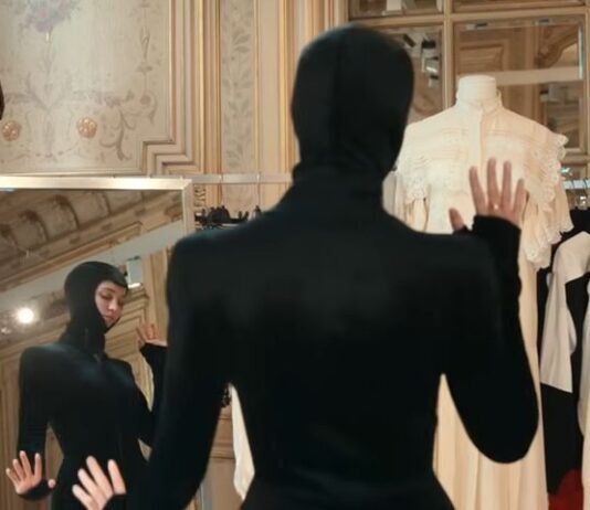 In Irma Vep Season 1 Episode 2, Mira travels to France In Irma Vep Season 1 Episode 2, Mira travels to France