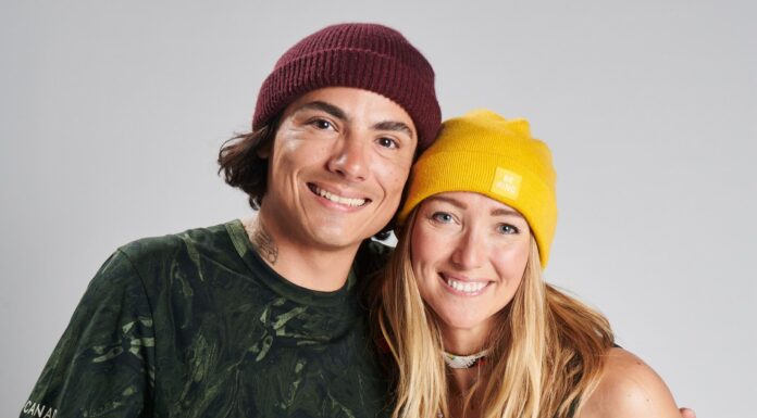 Court Larabee and Ali (Bear) Clark In The Amazing Race Canada 8