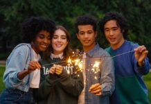 Where is Hello, Goodbye, and Everything in Between Available to Stream? hello-goodbye-and-everything-in-between-2-