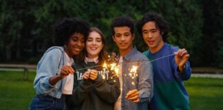 Where is Hello, Goodbye, and Everything in Between Available to Stream? hello-goodbye-and-everything-in-between-2-