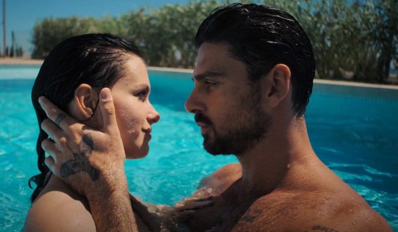 In The Next 365 Days Who Will Laura End Up With Massimo Or Nacho 