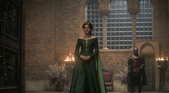 House of the ---Dragon Season 1 Episode 5 Alicent Hightower wears a green dress.Photos