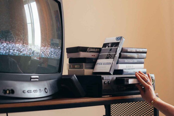 A Selection of Educational Movies That Every Student Should Watch