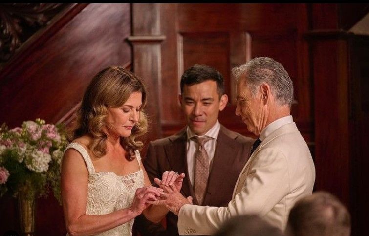 the resident kitbell wedding-