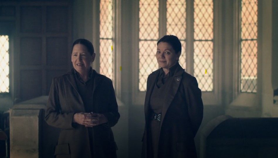 The handmaids tale season 5 episode 10 -recap 