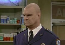 Is Richard Moll in the new Night Court? Richard_Moll_Night_Court