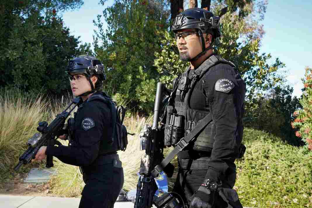 SWAT season 6 episode 12 Anna Enger Ritch as Zoe Powell and Shemar Moore as Hondo-