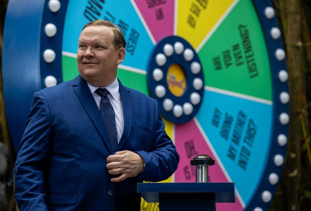 fantasy-island-season-2-episode-3 Guest star Andy Richter 