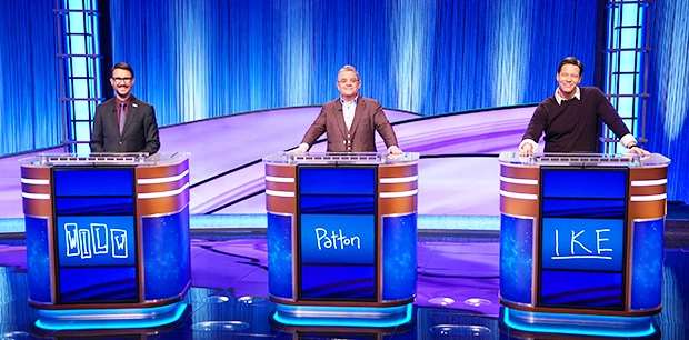 Mayim-Bialik-Wil-Wheaton Who won Celebrity Jeopardy Season 1