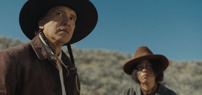 1923 episode 6 Teonna (Aminah Nieves), is now accompanied on her journey by Hank (Michael Greyeyes)