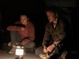 the-last-of-us-episode-5-ellie-joel-bella-ramsey-pedro-pascal-sitting on the floor