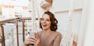 Romance on the Web: Virtual Dates and Video Cam Chats Romance on the Web