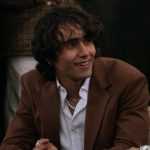 How I Met Your Father Season 2 Episode 14:  Val’s Engagement How I Met Your Father 2.14