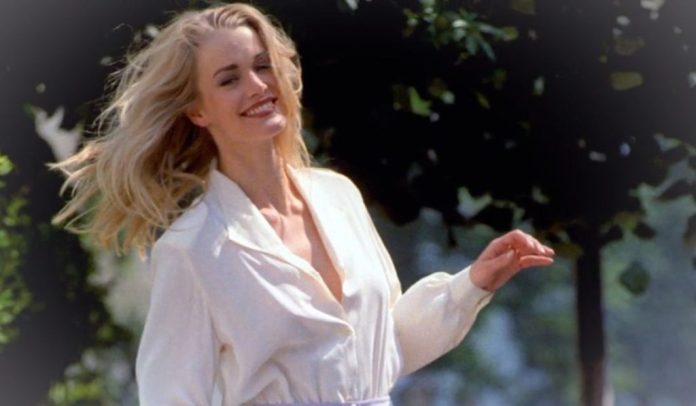 Melanie Sawyer In Alone Season 10